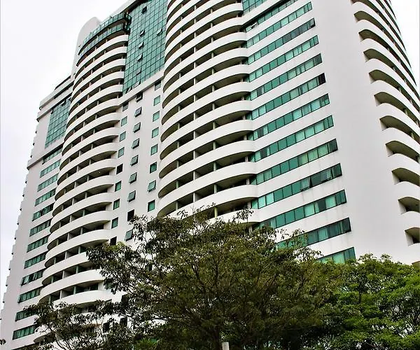 Aparthotel Trans Barra